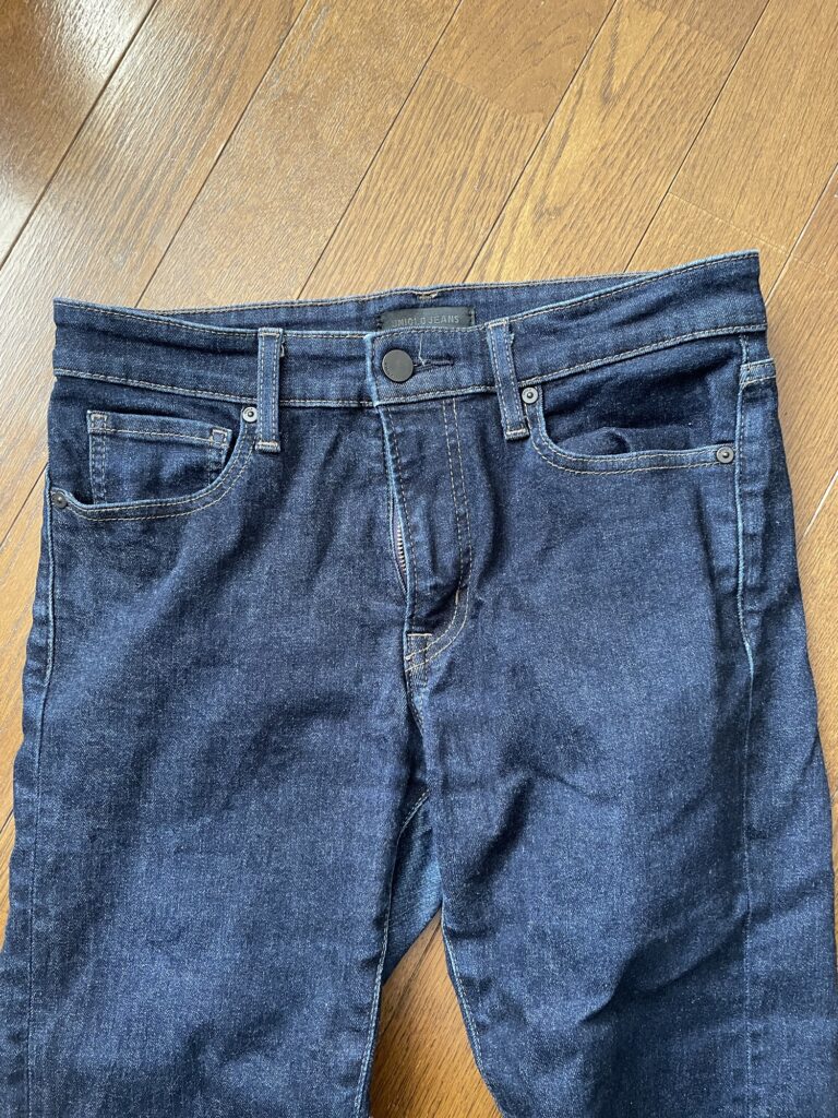 きついズボンを履き続けると