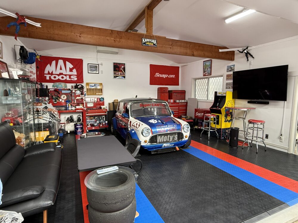 ガレージタイル ザブーン